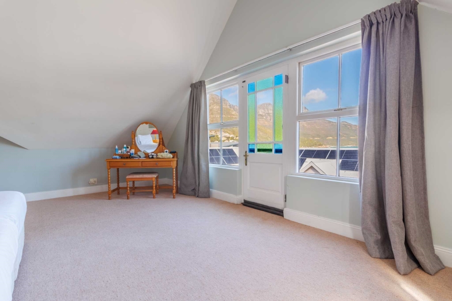 To Let 3 Bedroom Property for Rent in Hout Bay Western Cape